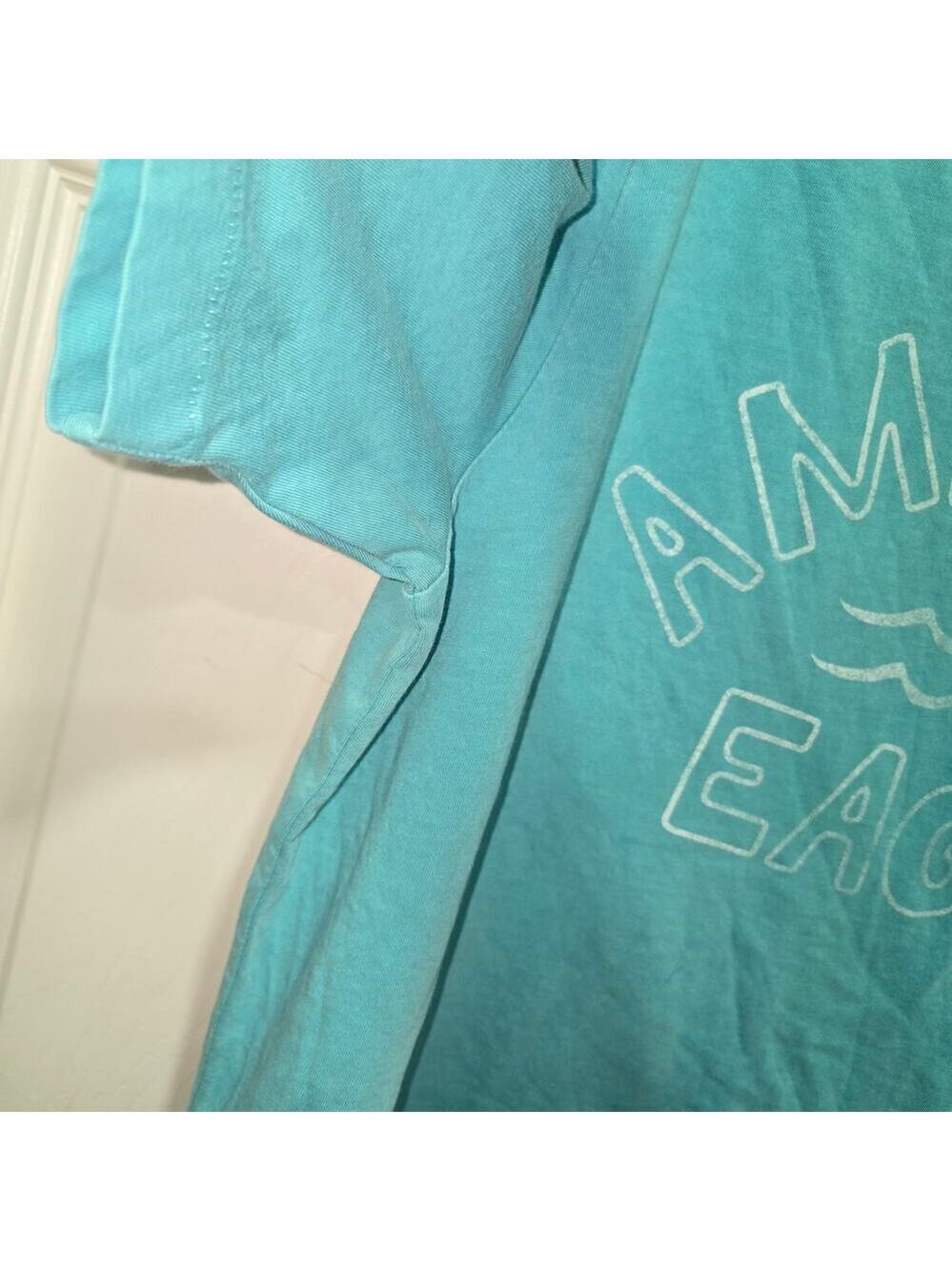 American Eagle Super Soft Logo Tee Mens M Teal Wave Graphic - Picture 7 of 12